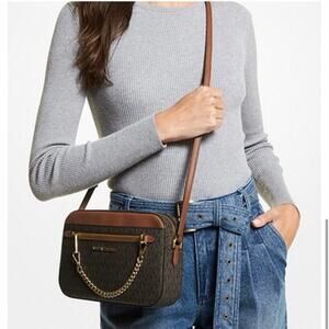MICHAEL Kors Brown  /Tan 
Jet Set Large Logo Crossbody Bag with chain. NWT